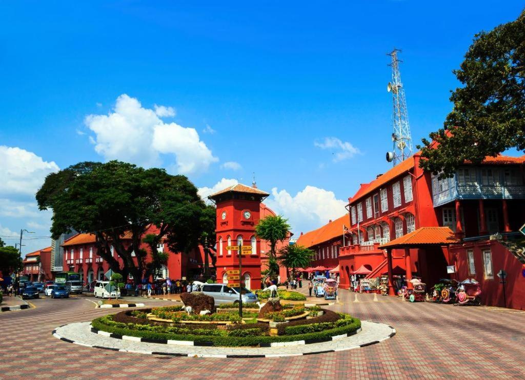 My Jonker Homes Malacca Exterior photo